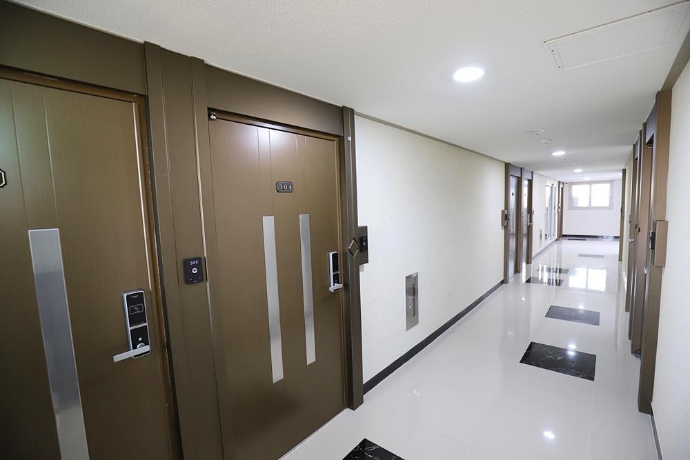 The Four Hills Jeju Hotel Bagian luar foto