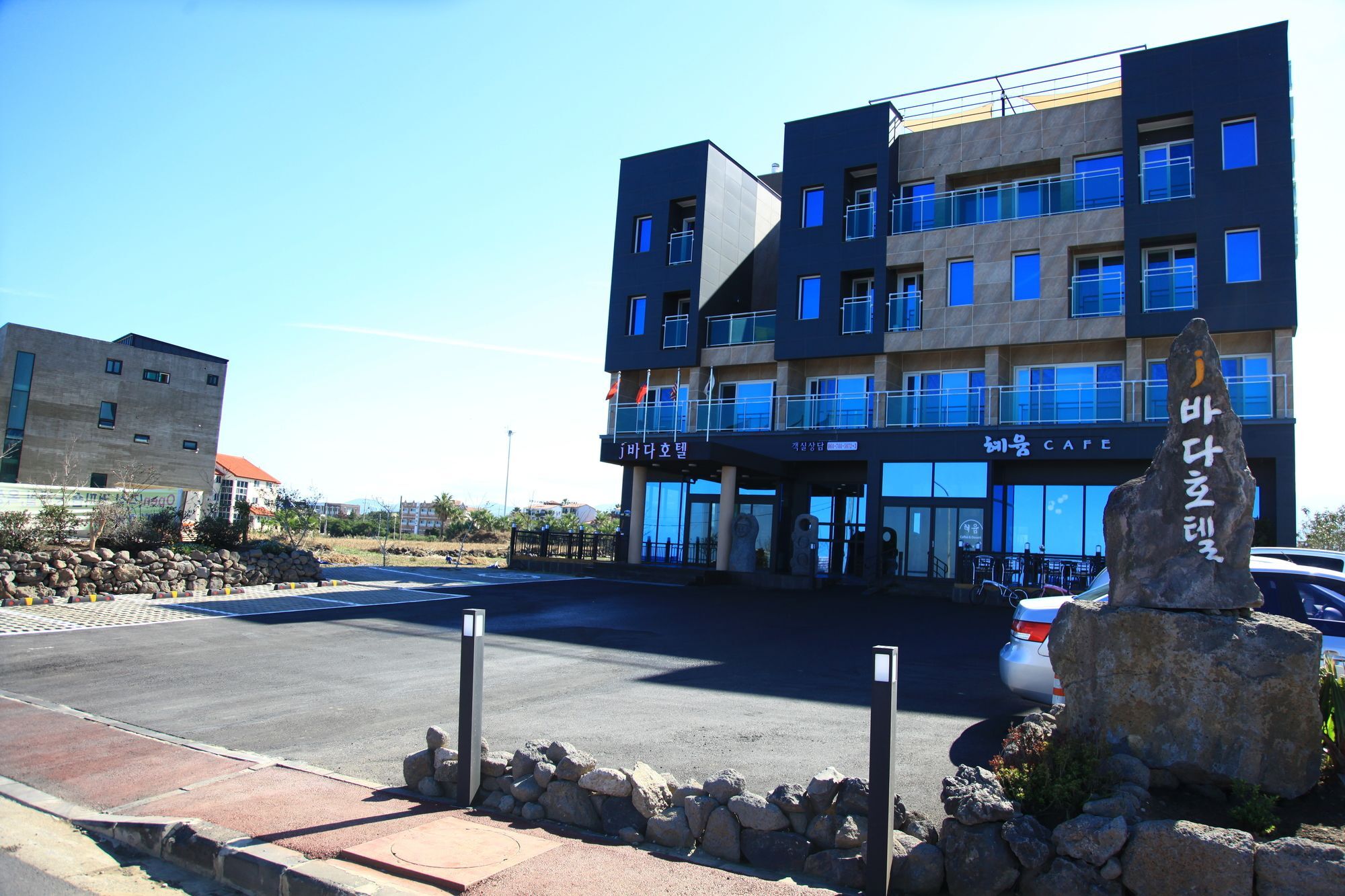 The Four Hills Jeju Hotel Bagian luar foto